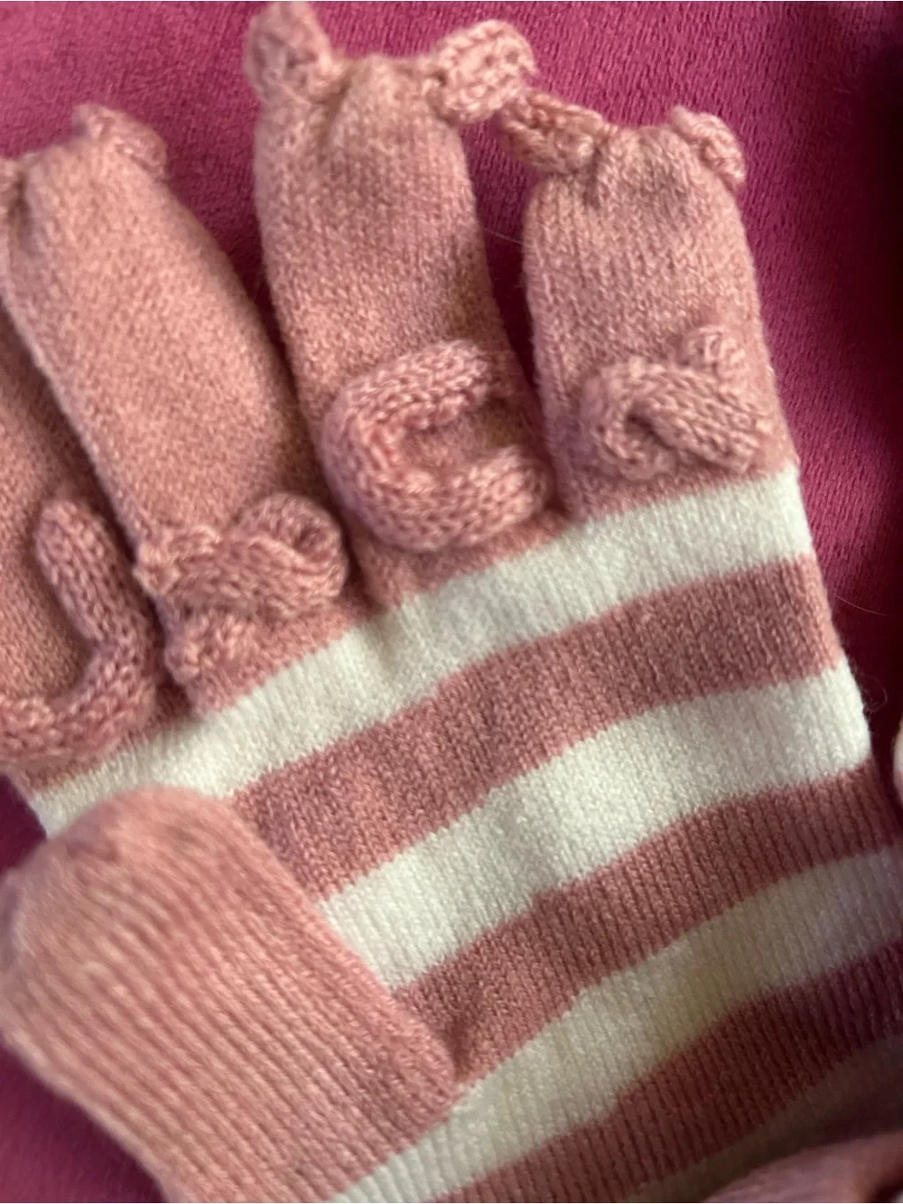 CUTEST Gloves!!!